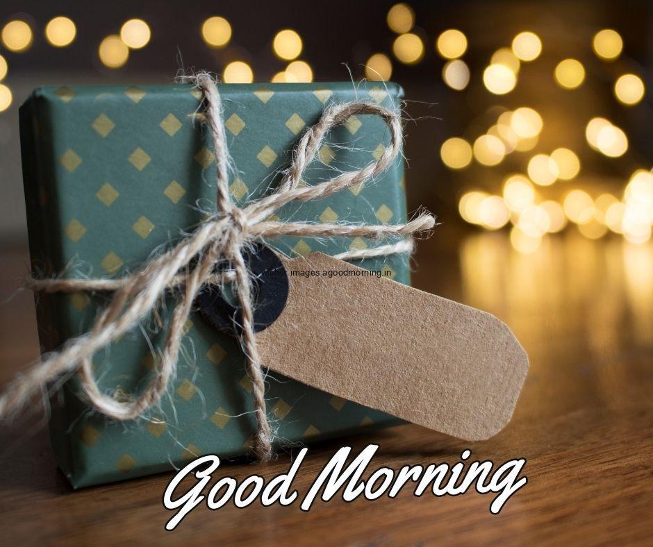 Green box with thread rope with good morning image