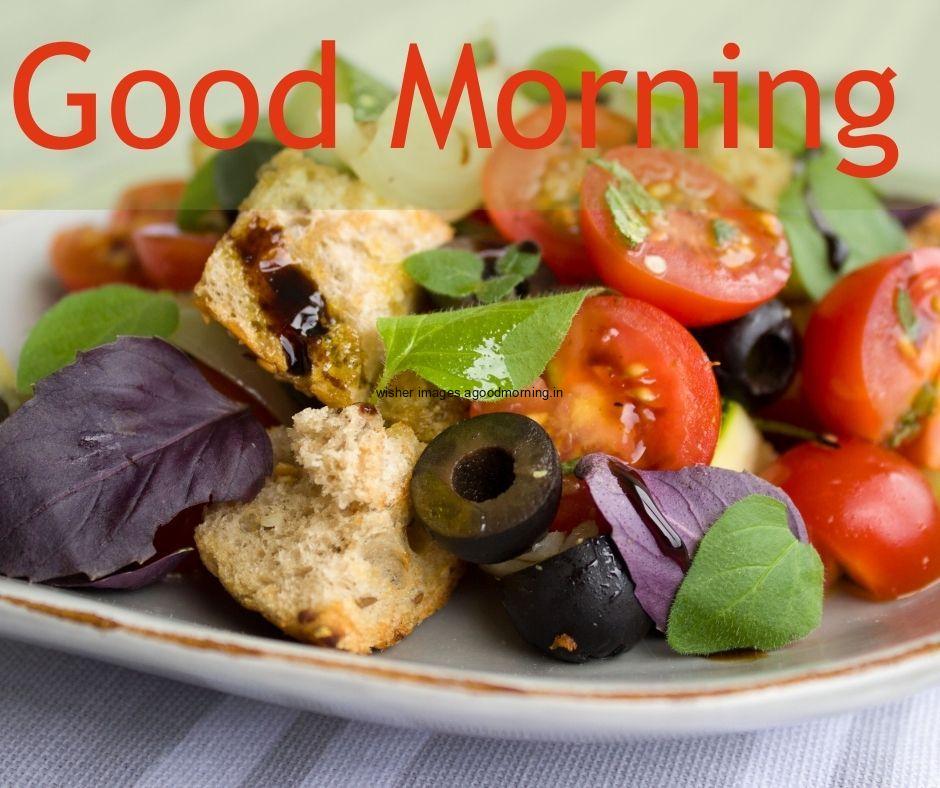 Good morning food quote is paced, vegatable and fruit in the placte